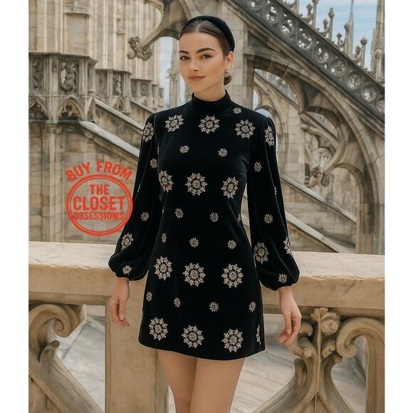 LAST ONE!!! BLOGGER FAVE!!! ZARA Puff Sleeve Mini Dress NWT 🖤 - Picture 1 of 16